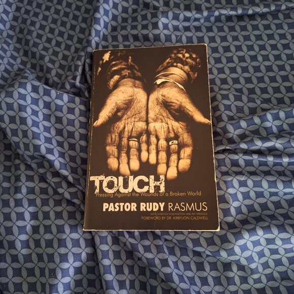 touch - Picture 1 of 5